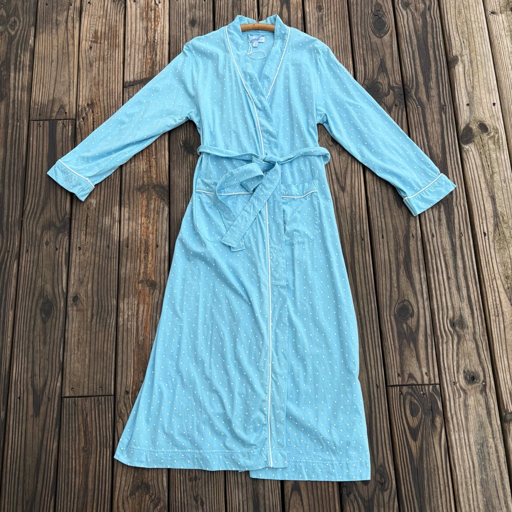 Pajamagram NWOT Classic Polka Dot Long Robe